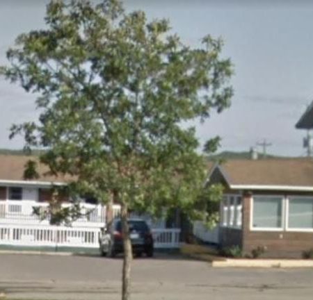 Airways Motel Cold Lake Bagian luar foto